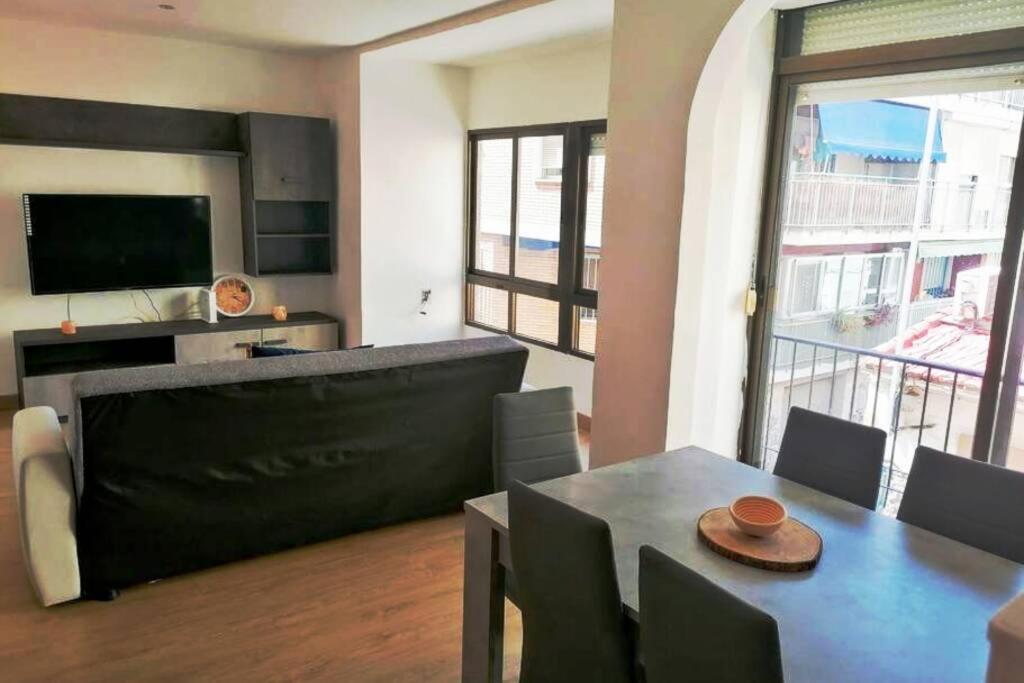 Cozy Apartment Plaza De Toros Alicante Buitenkant foto