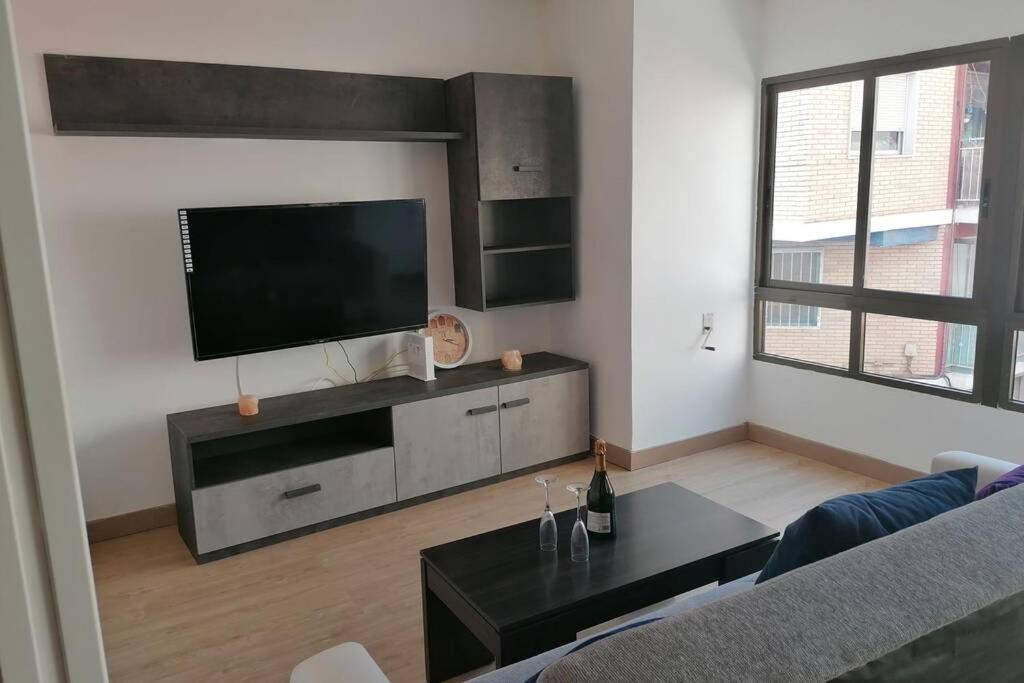Cozy Apartment Plaza De Toros Alicante Buitenkant foto
